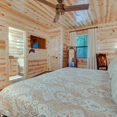Penny Lane Lodge Broken Bow Cabin Less Than 6 Mi To Lake Bagian luar foto