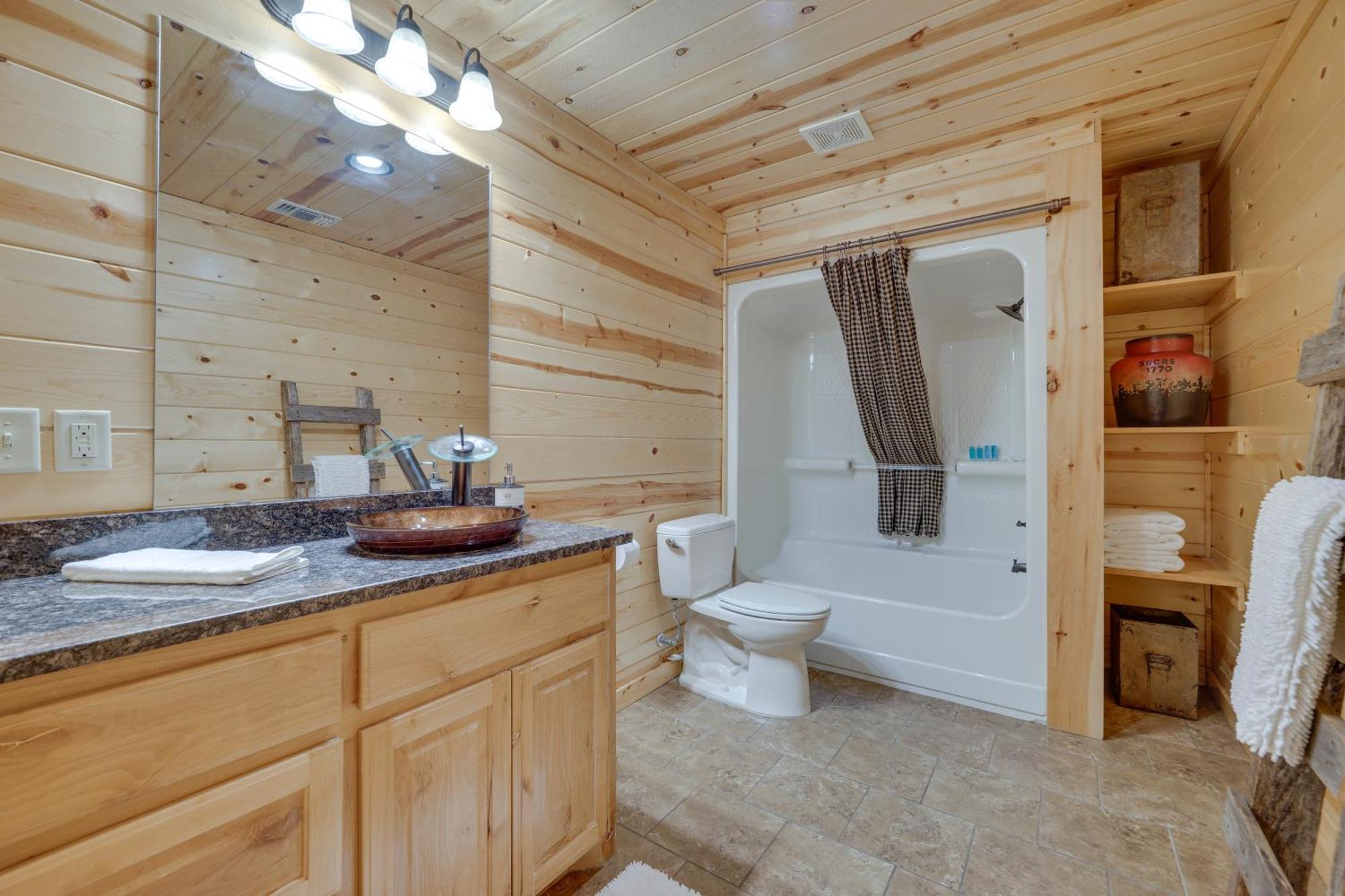 Penny Lane Lodge Broken Bow Cabin Less Than 6 Mi To Lake Bagian luar foto