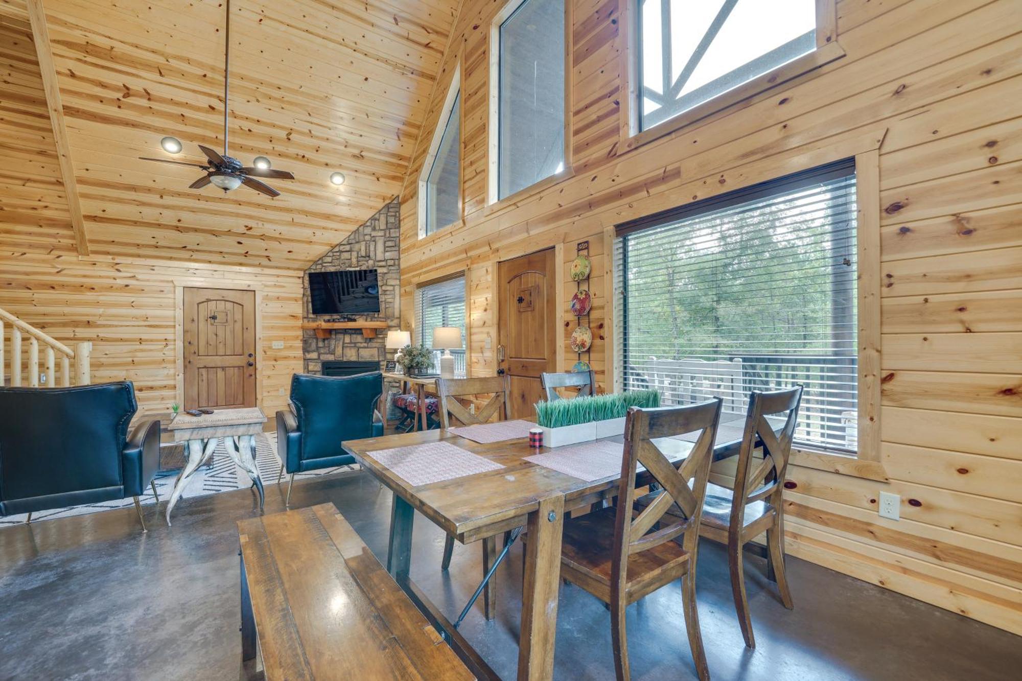 Penny Lane Lodge Broken Bow Cabin Less Than 6 Mi To Lake Bagian luar foto