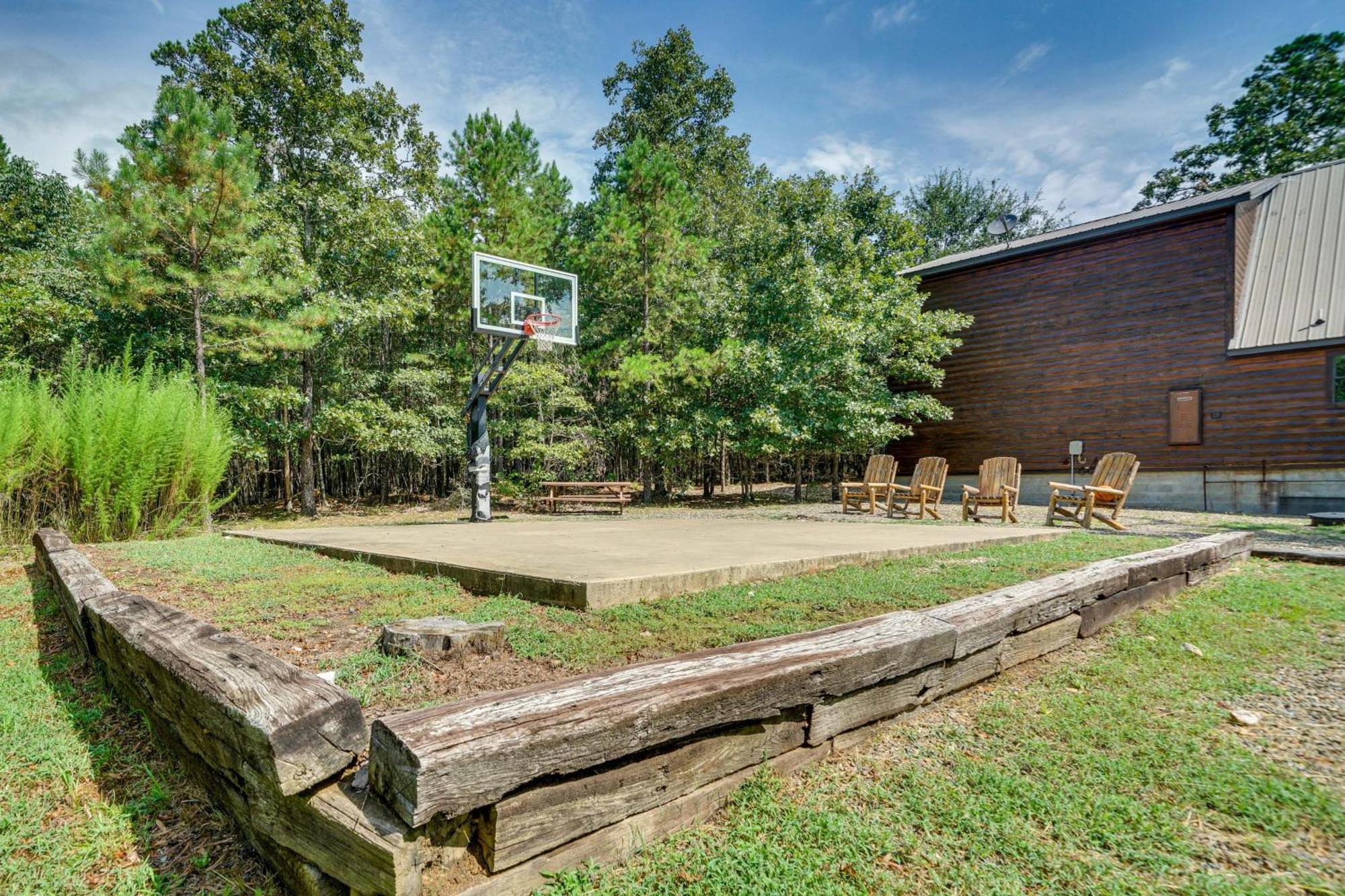 Penny Lane Lodge Broken Bow Cabin Less Than 6 Mi To Lake Bagian luar foto