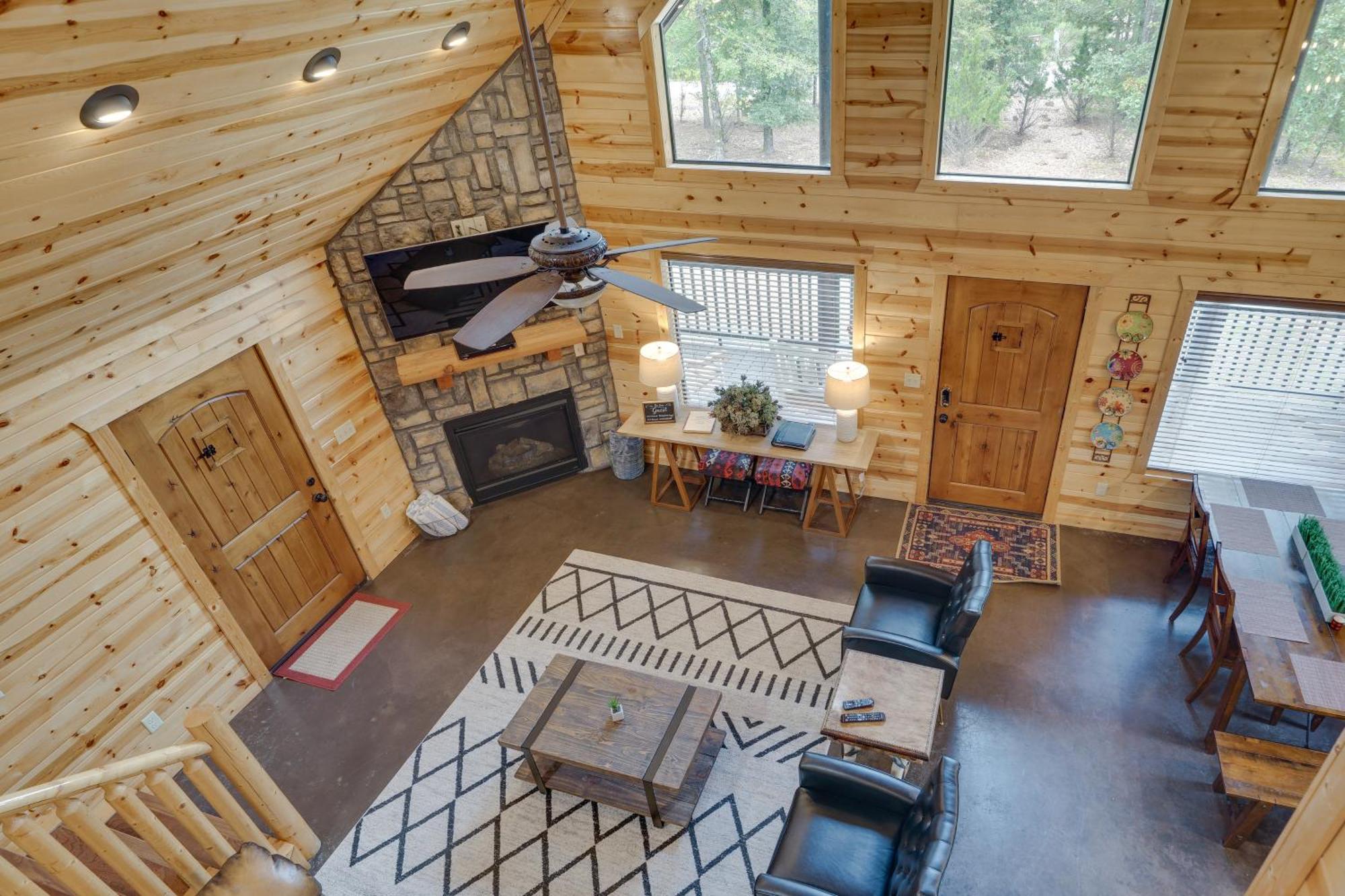 Penny Lane Lodge Broken Bow Cabin Less Than 6 Mi To Lake Bagian luar foto